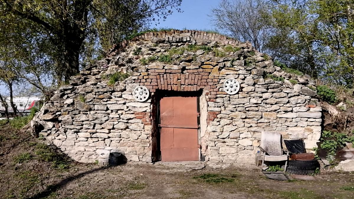 Волгоградская область. По дороге в Урюпинск - поселок Новониколаевский.