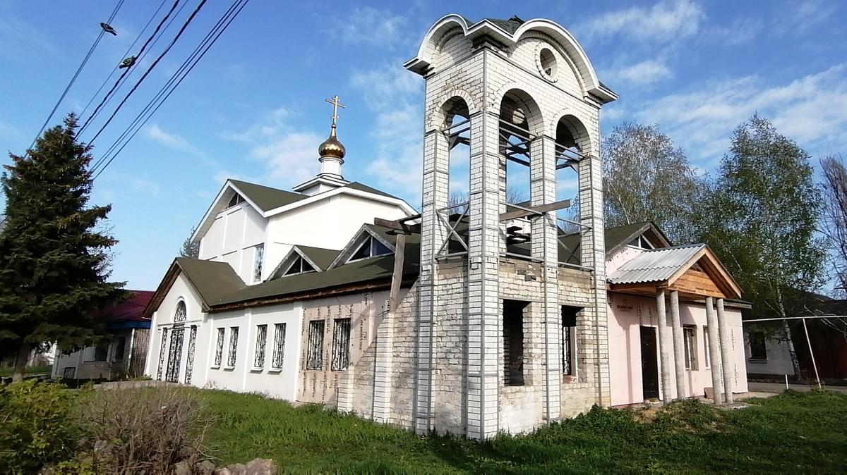 Волгоградская область. По дороге в Урюпинск - поселок Новониколаевский.